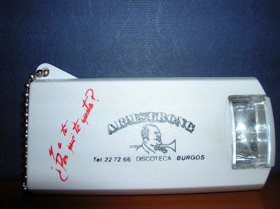 Mechero promocional de la Discoteca Armstrong de Burgos
